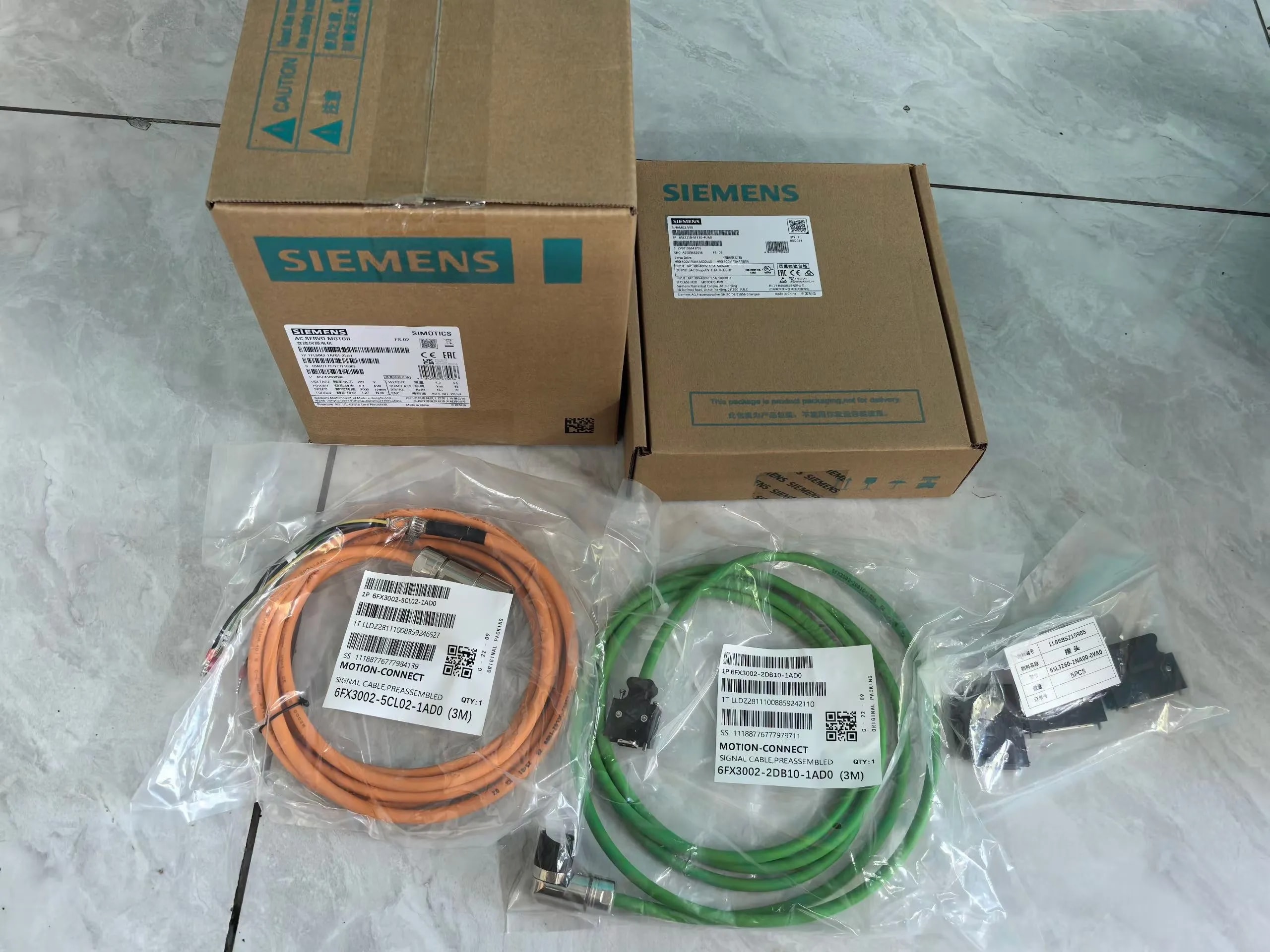 6GK5 104-0BA00-1SA2