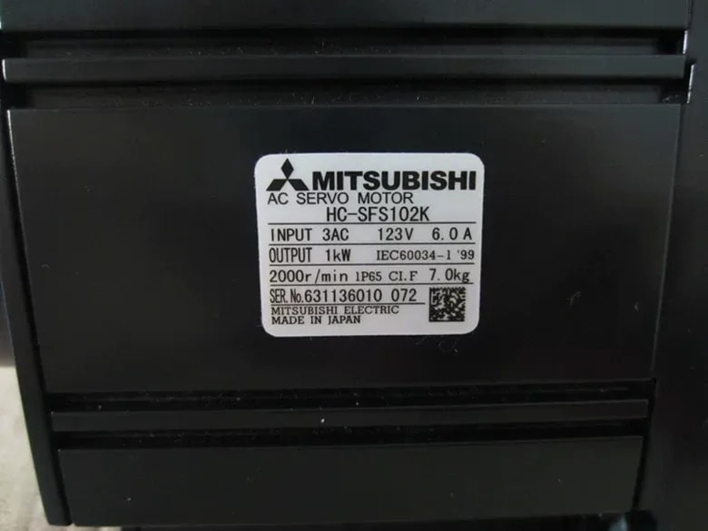 Mitsubishi_237