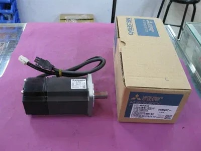 Mitsubishi_34